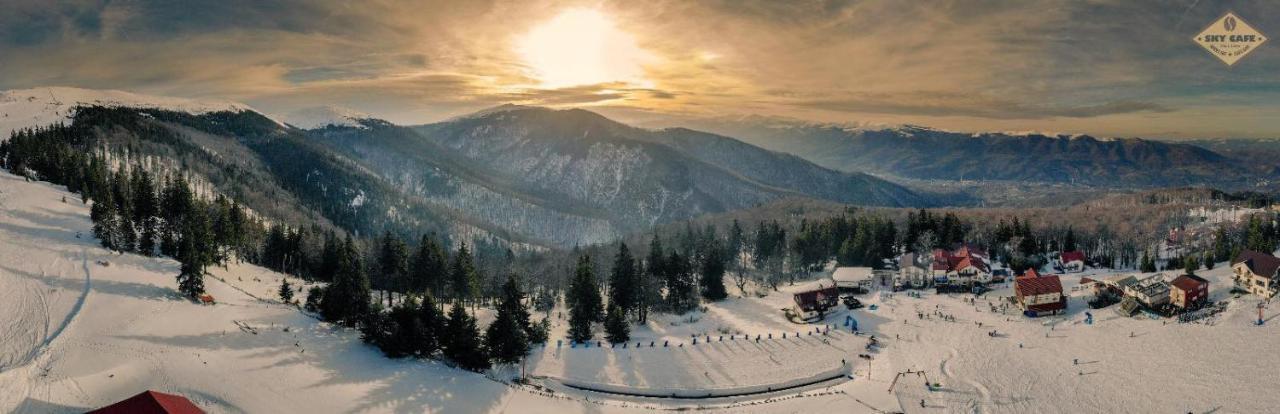 Pensiunea Sky Lupeni  Exterior foto